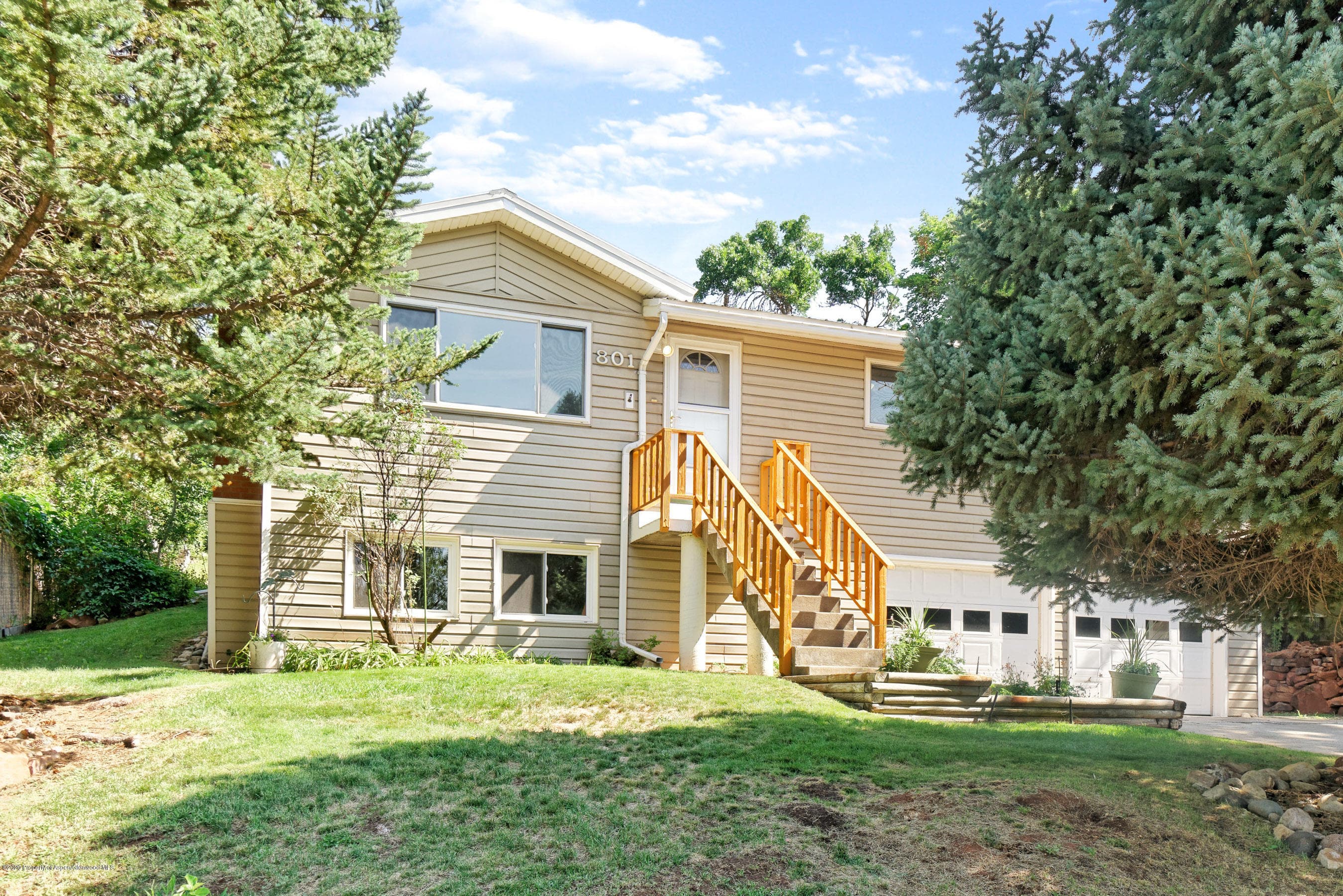 801 Crestwood Drive, Glenwood Springs, CO 81601 - Photo 1