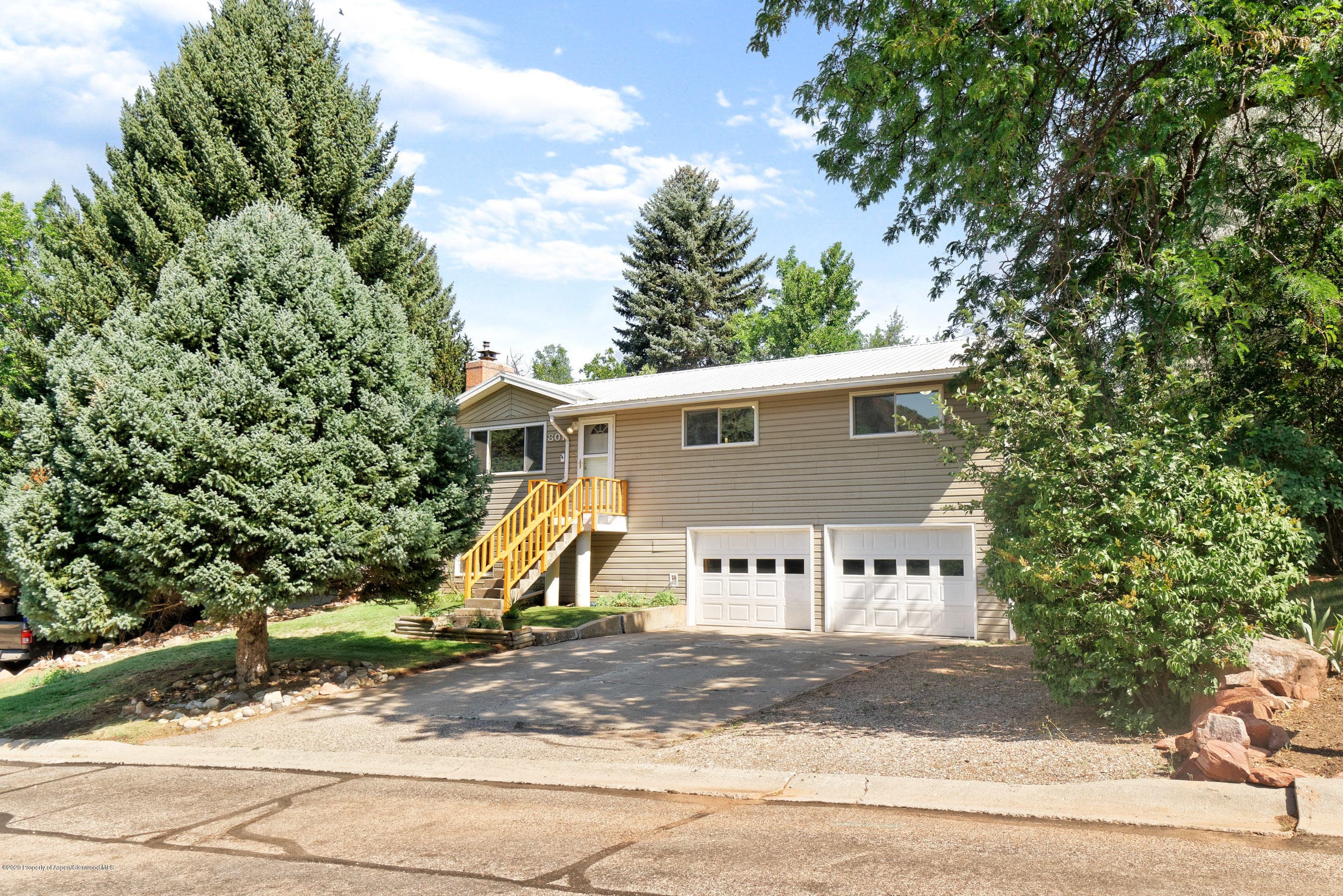 801 Crestwood Drive, Glenwood Springs, CO 81601 - Photo 4