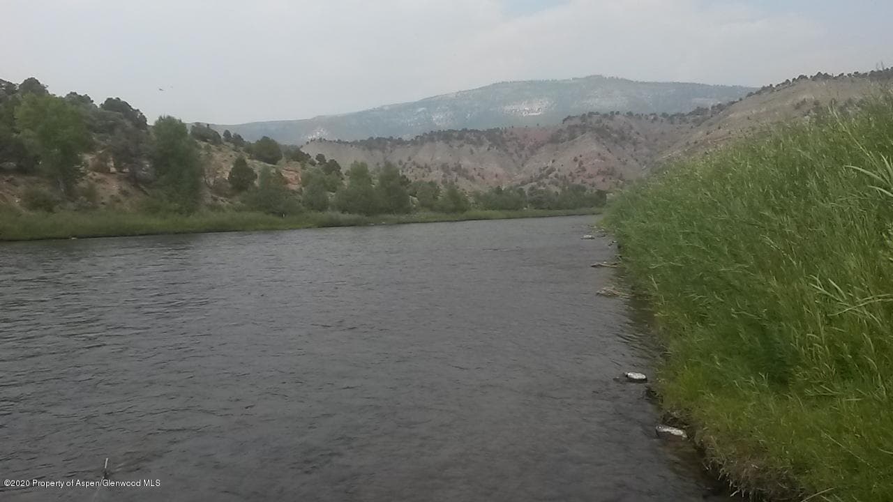 32323 Colorado River Road, McCoy, CO 80463 - Photo 23