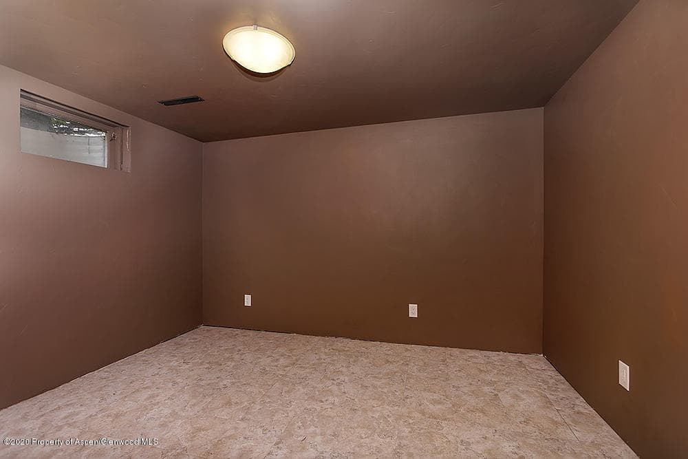 1111 Riverview Drive, Glenwood Springs, CO 81601 - Photo 17