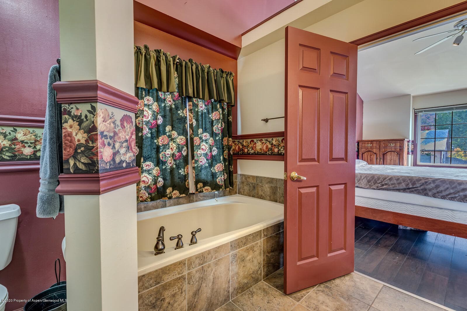 204 Safflower Court, New Castle, CO 81647 - Photo 11