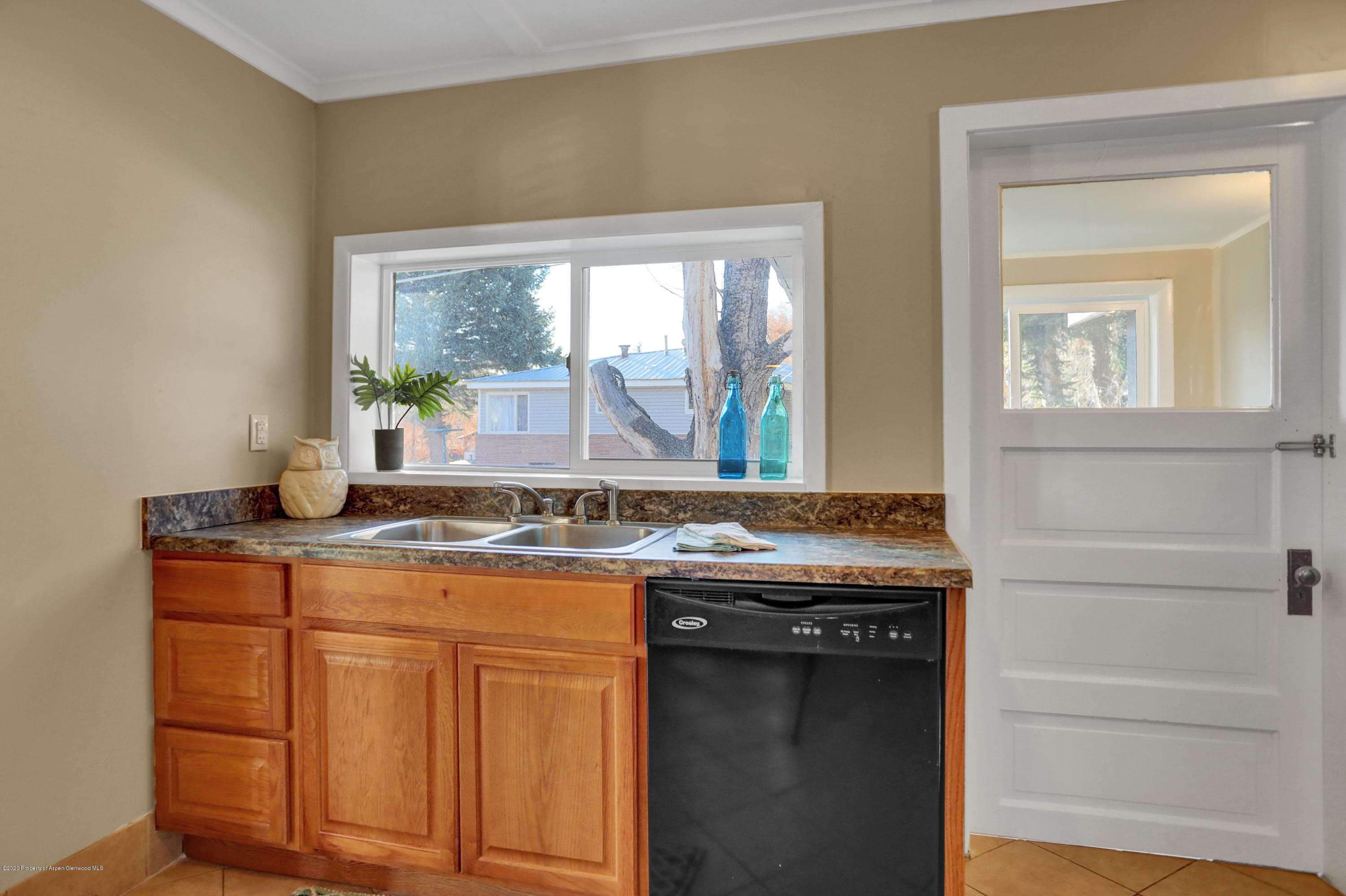 850 School Street, Craig, CO 81625 - Photo 22