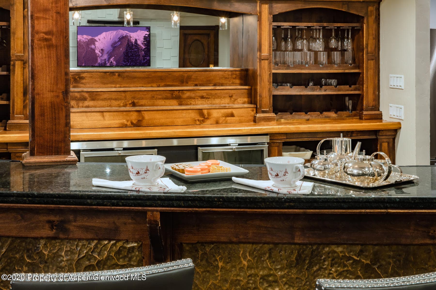 118 E Cooper Avenue, Aspen, CO 81611 - Photo 11