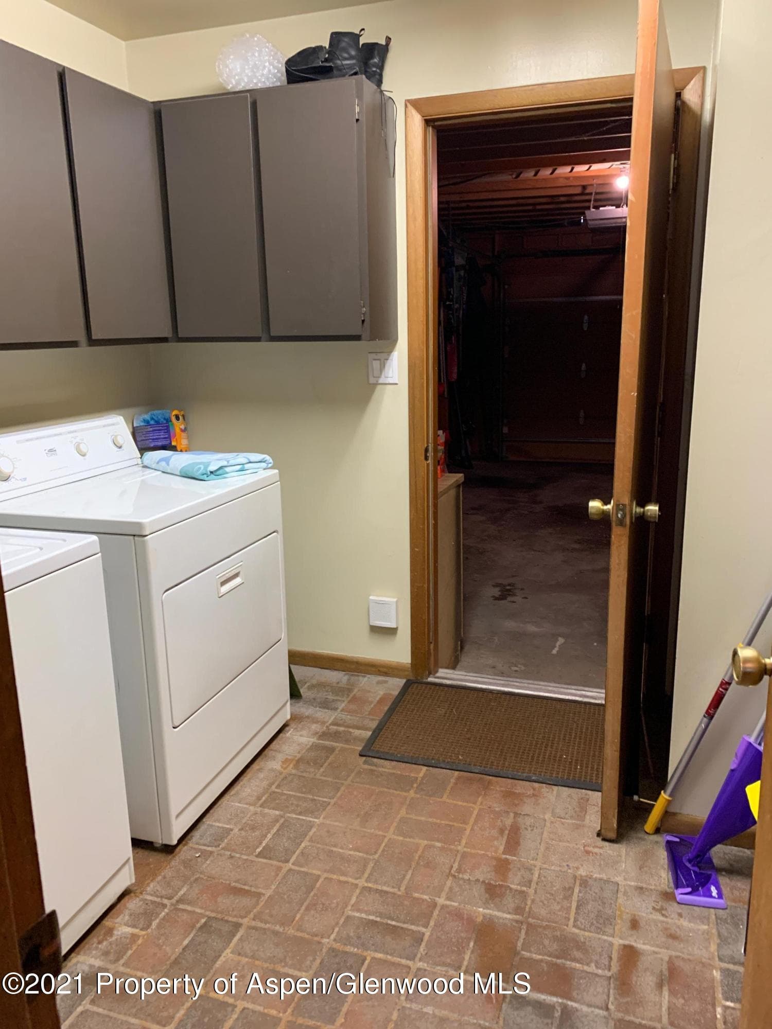 765 & 767 Cemetery Lane, Aspen, CO 81611 - Photo 29