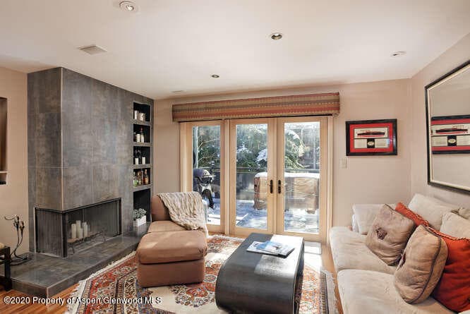 124 E Durant Avenue Unit 1, Aspen, CO 81611 - Photo 2