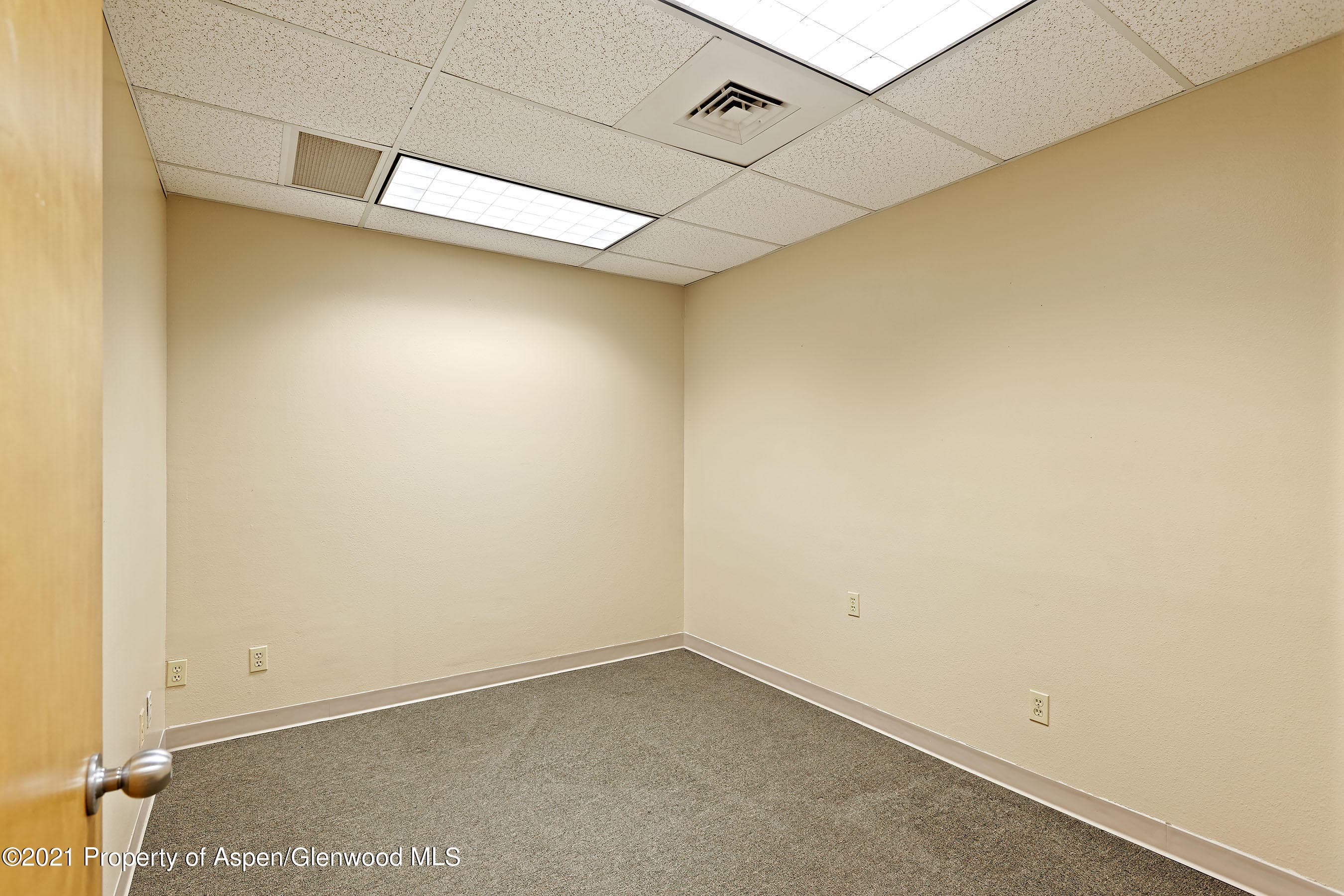 6916 Highway 82, Glenwood Springs, CO 81601 - Photo 32