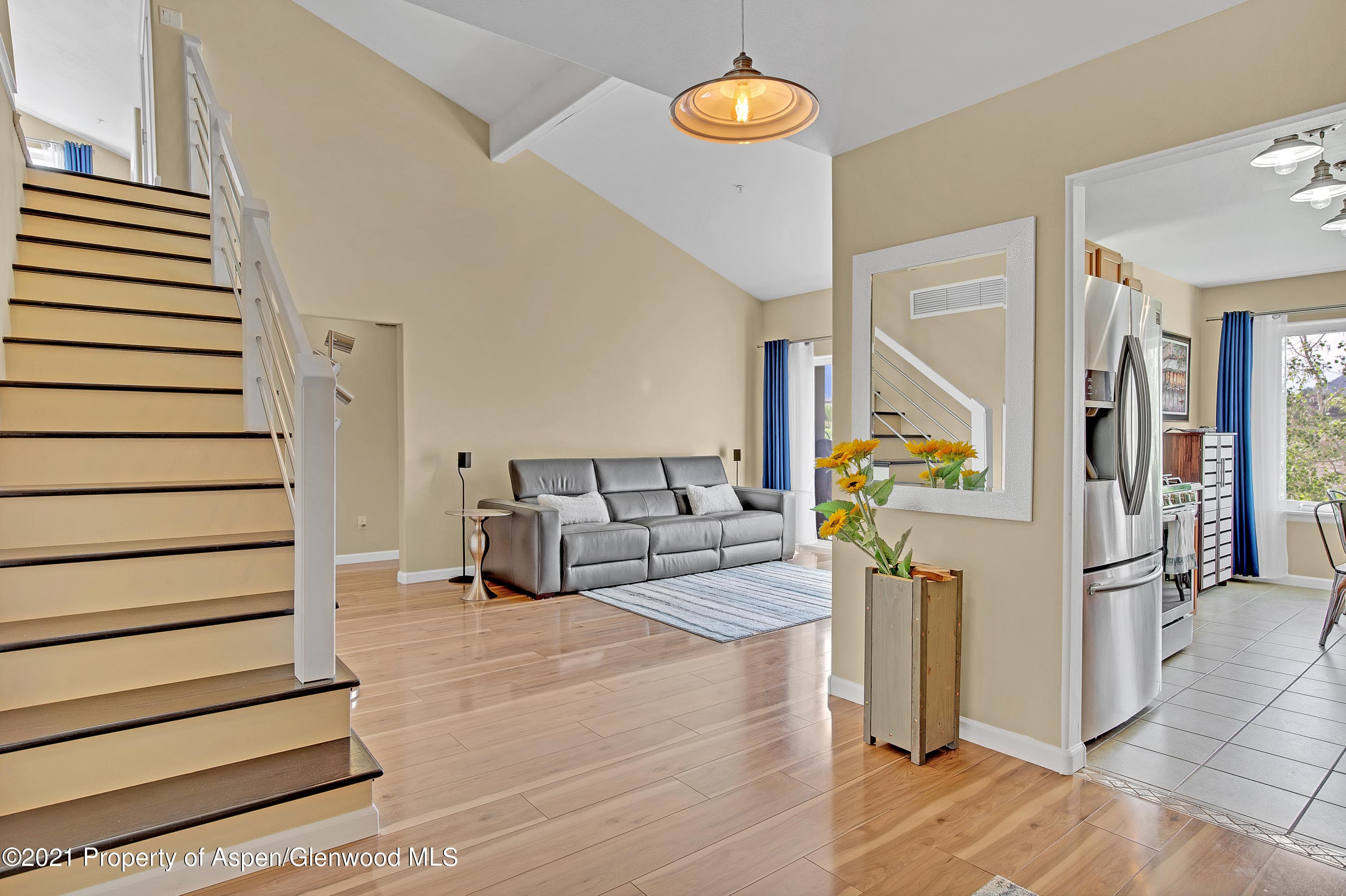 788 Castle Valley Boulevard Unit J, New Castle, CO 81647 - Photo 2