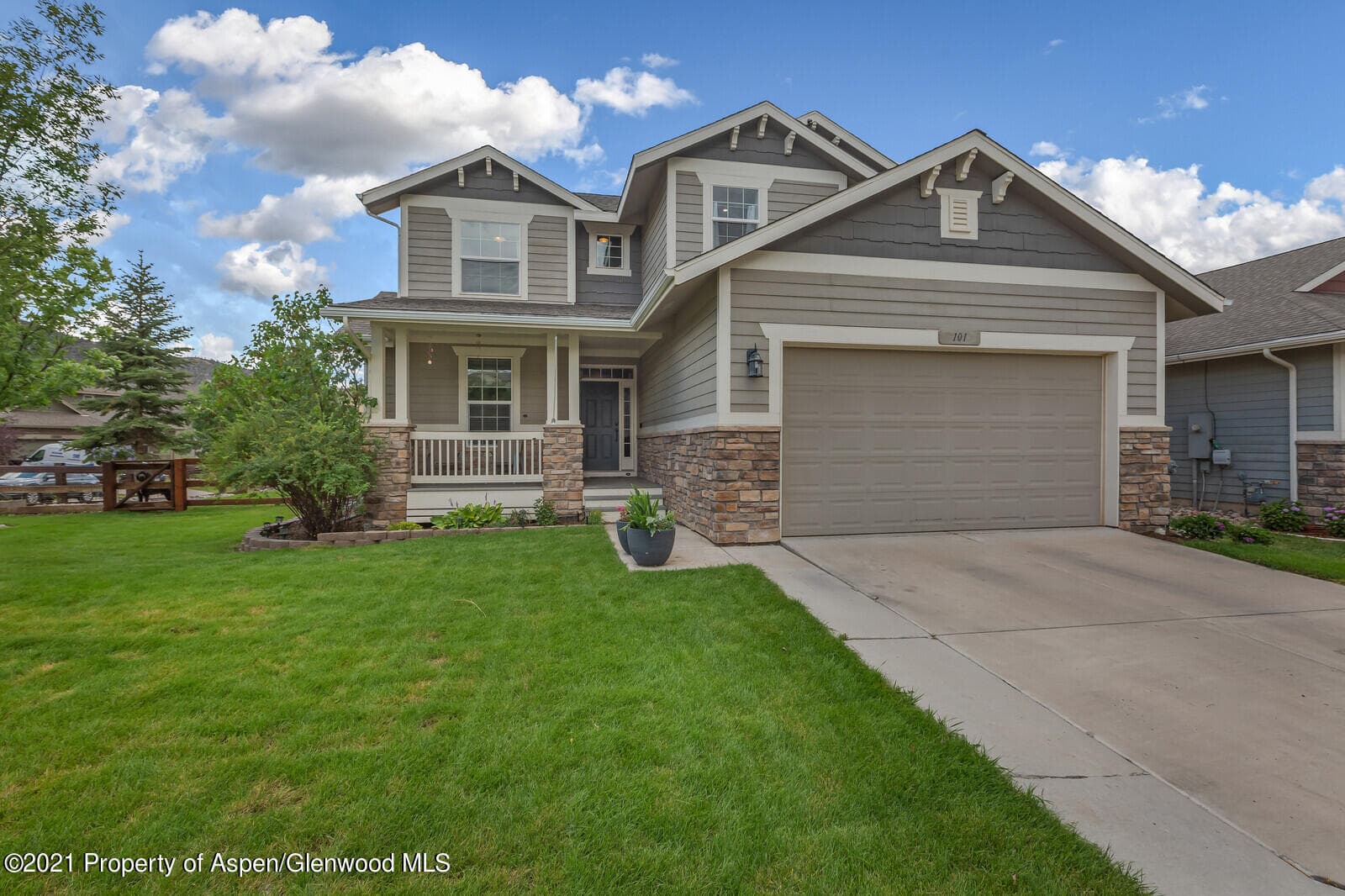 101 Kit Carson Peak Court, New Castle, CO 81647 - Photo 1