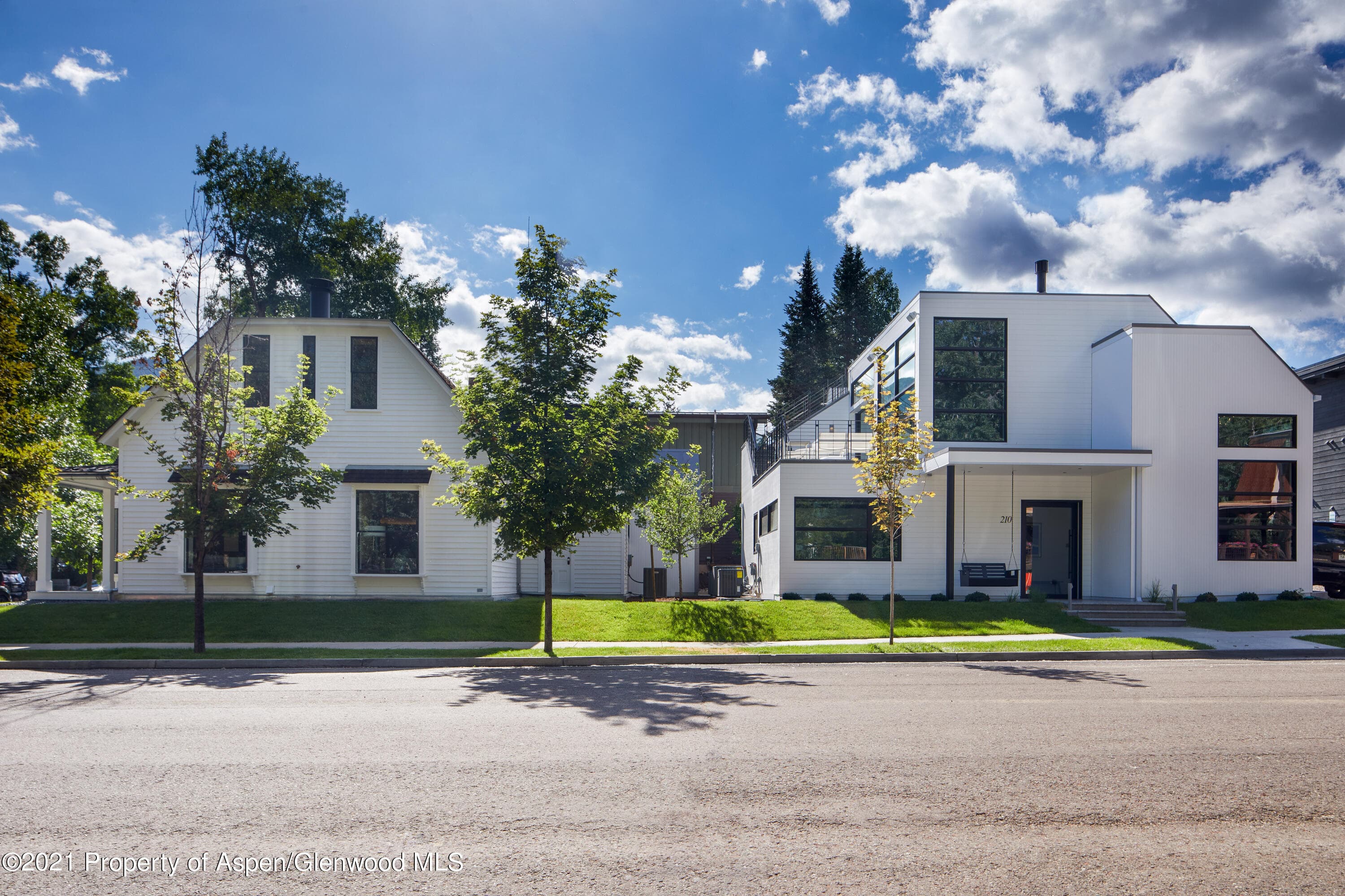 210 S 1st Street, Aspen, CO 81611 - Photo 2