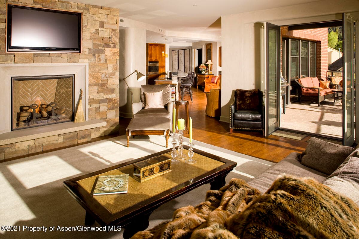 501 Rio Grande Place 206, Aspen, CO 81611 - Photo 5
