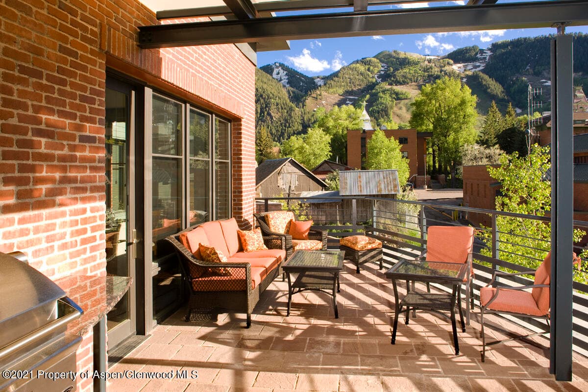 501 Rio Grande Place 206, Aspen, CO 81611 - Photo 3