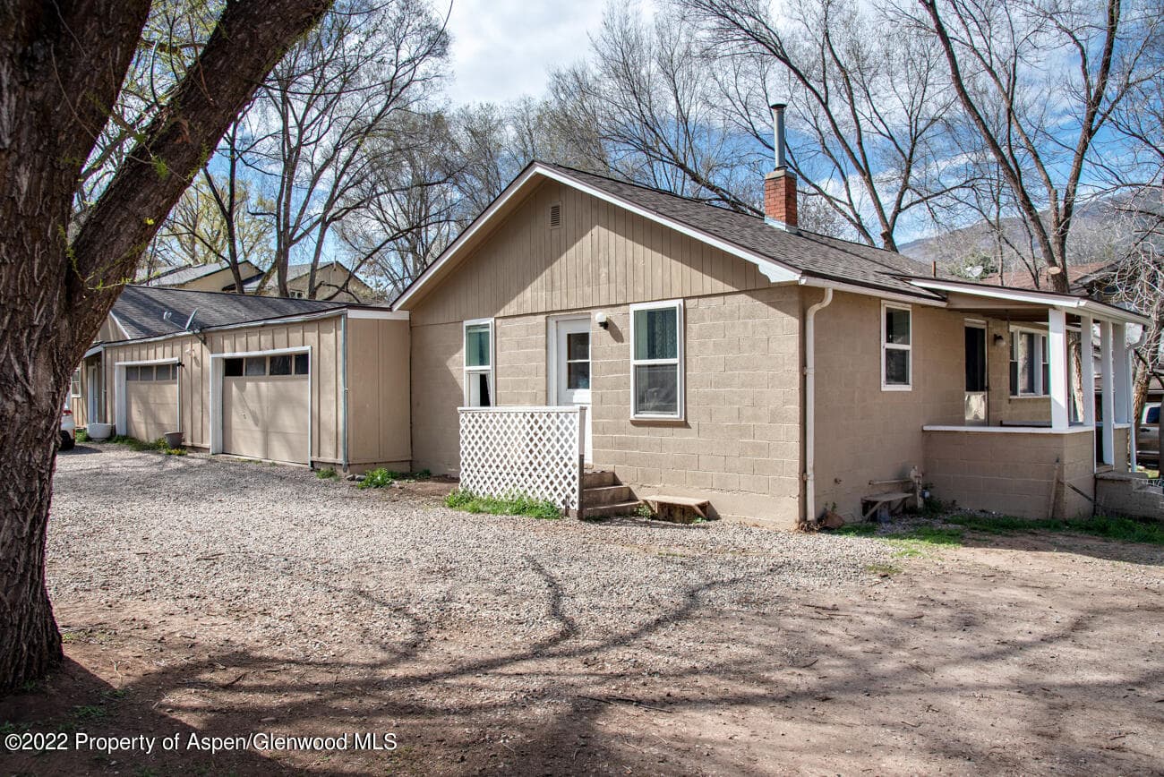 617 Cowdin Drive, Glenwood Springs, CO 81601 - Photo 3