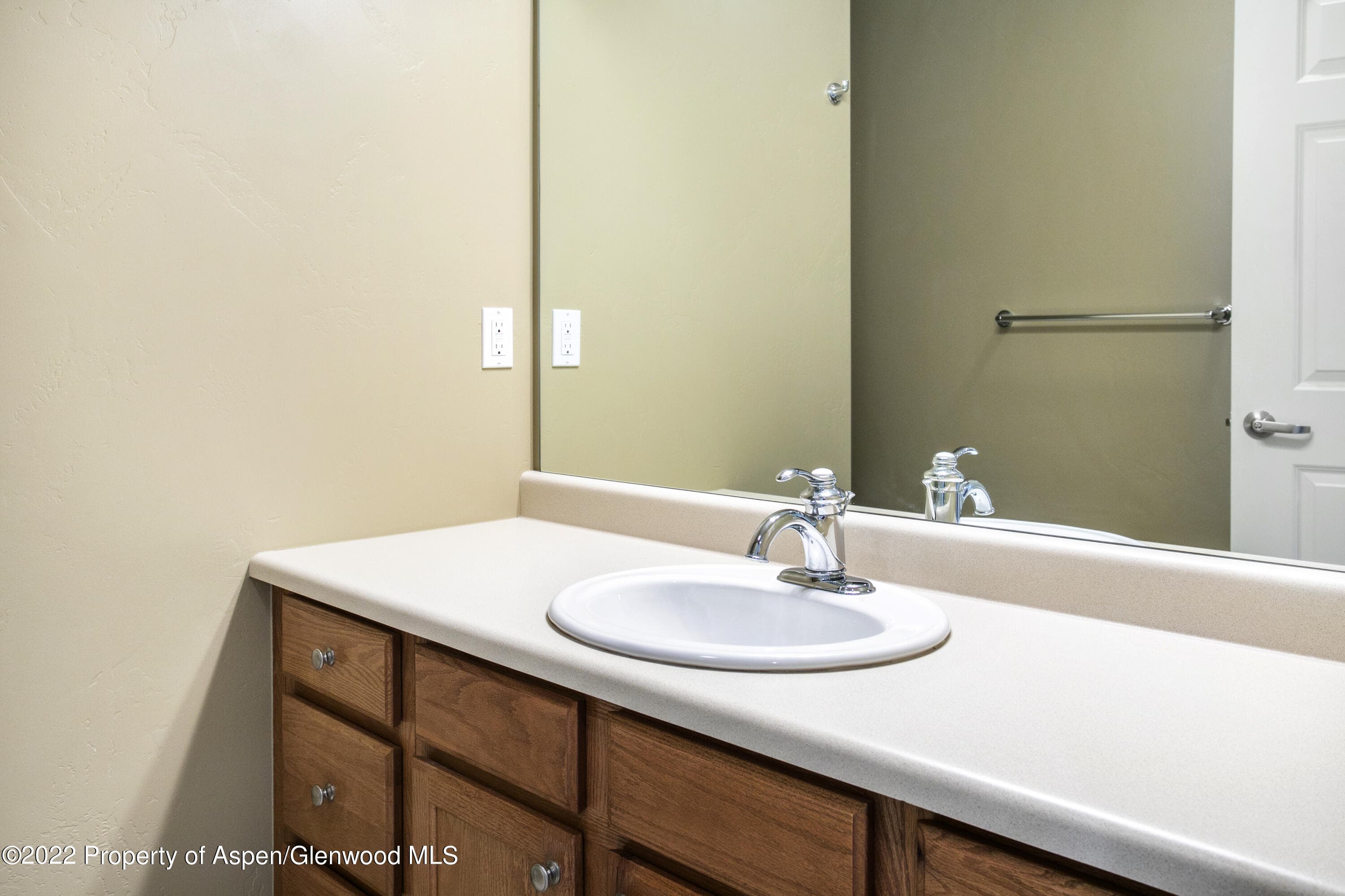 350 Founders Avenue E202, Eagle, CO 81631 - Photo 10