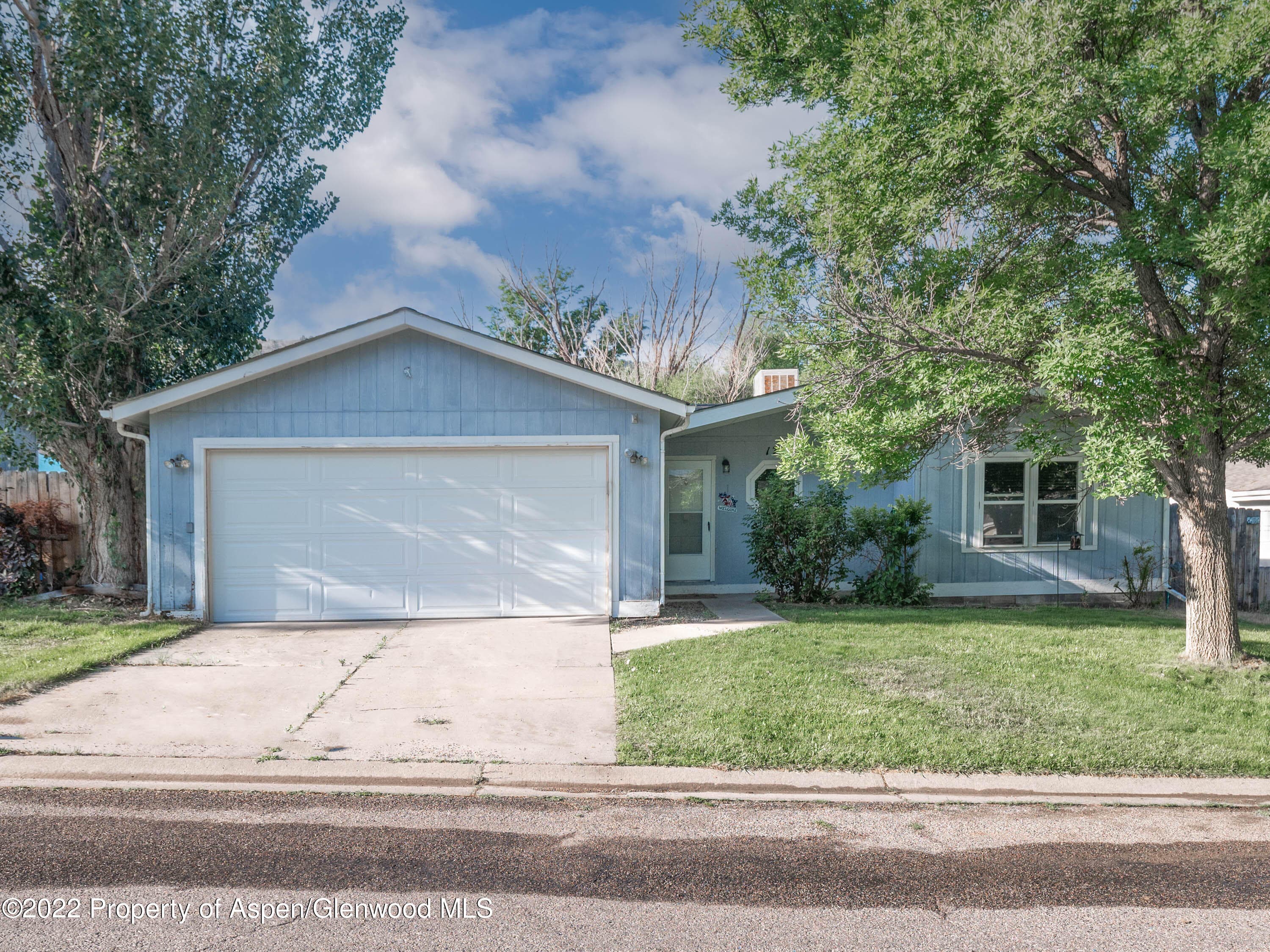 175 Cedar Circle, Parachute, CO 81635 - Photo 1