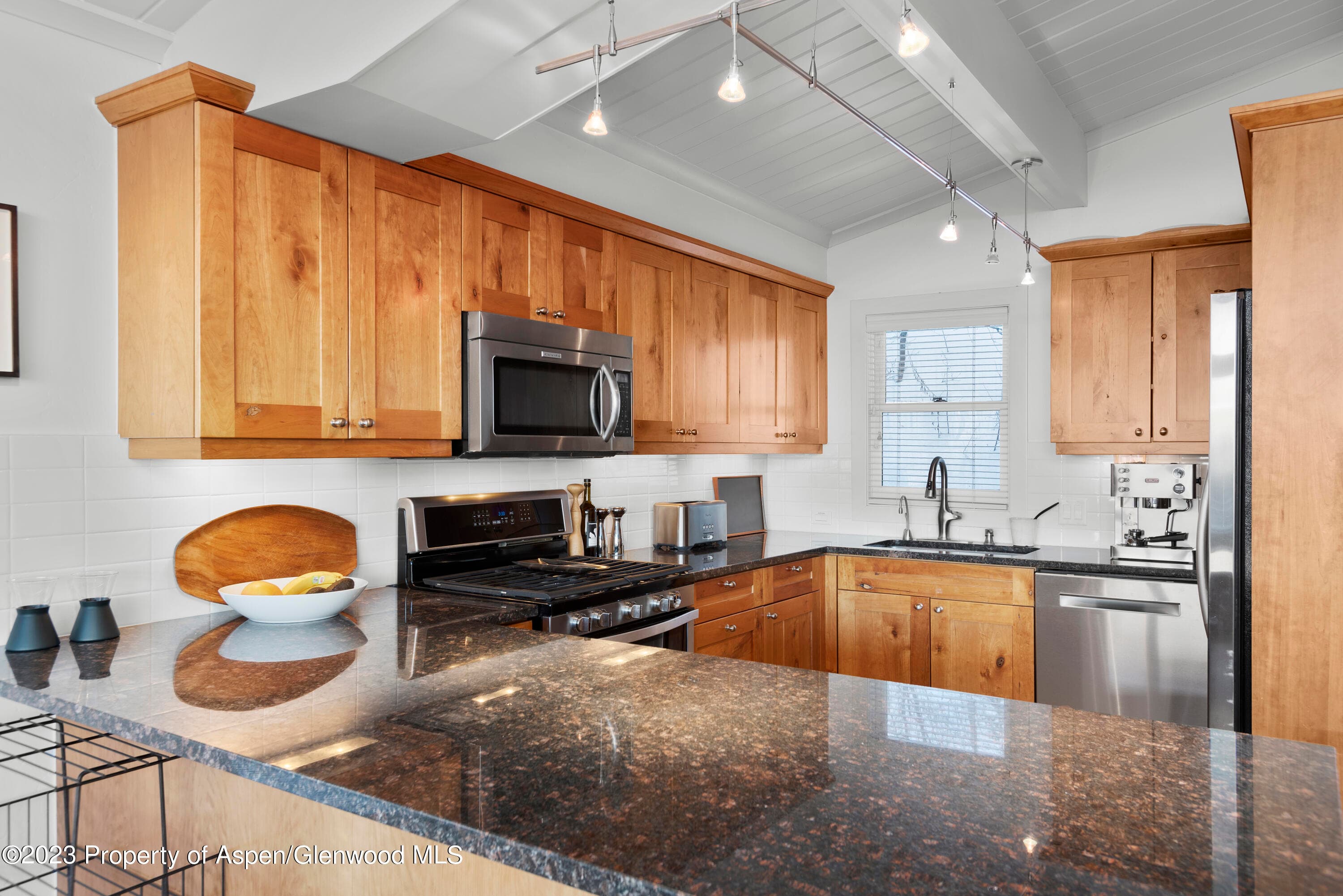 809 S Aspen Street 17, Aspen, CO 81611 - Photo 18