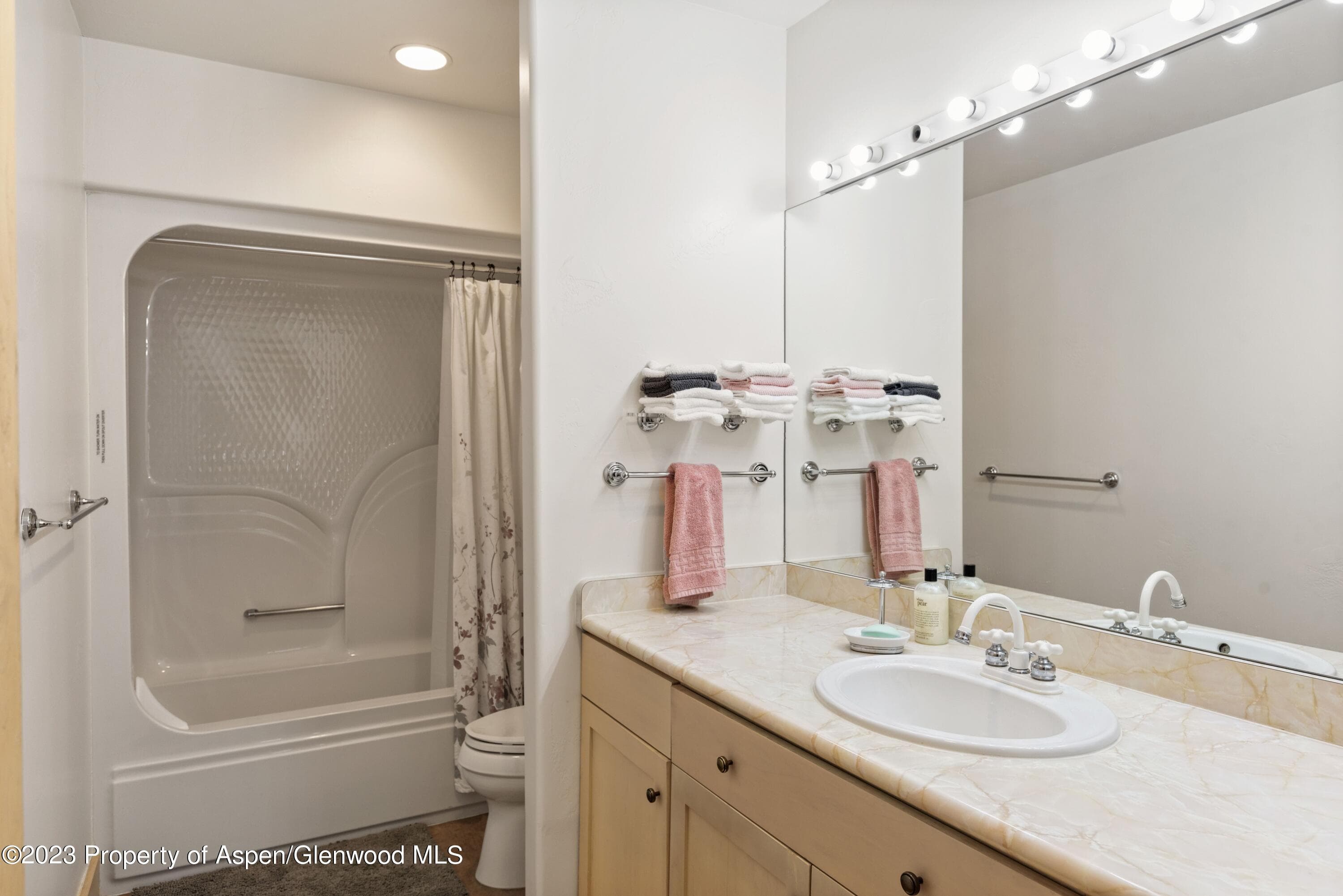1901 W Buttermilk Road, Aspen, CO 81611 - Photo 19