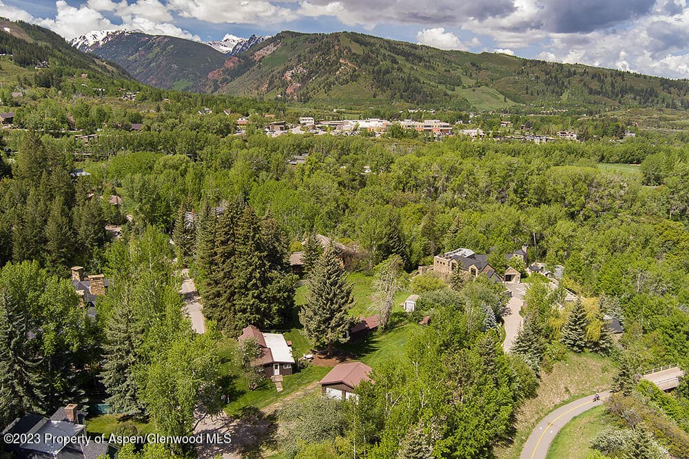 301 S 7th Street, Aspen, CO 81611 - Photo 14