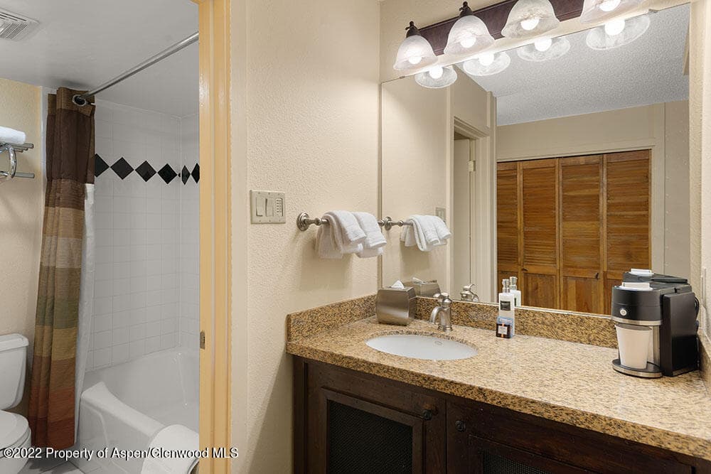 300 Carriage Way Unit 525, Snowmass Village, CO 81615 - Photo 13