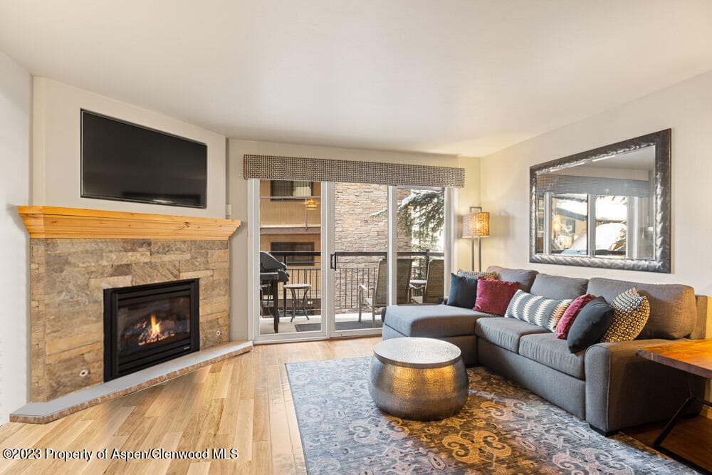 400 Wood Road 2113H, Snowmass Village, CO 81615 - Photo 2