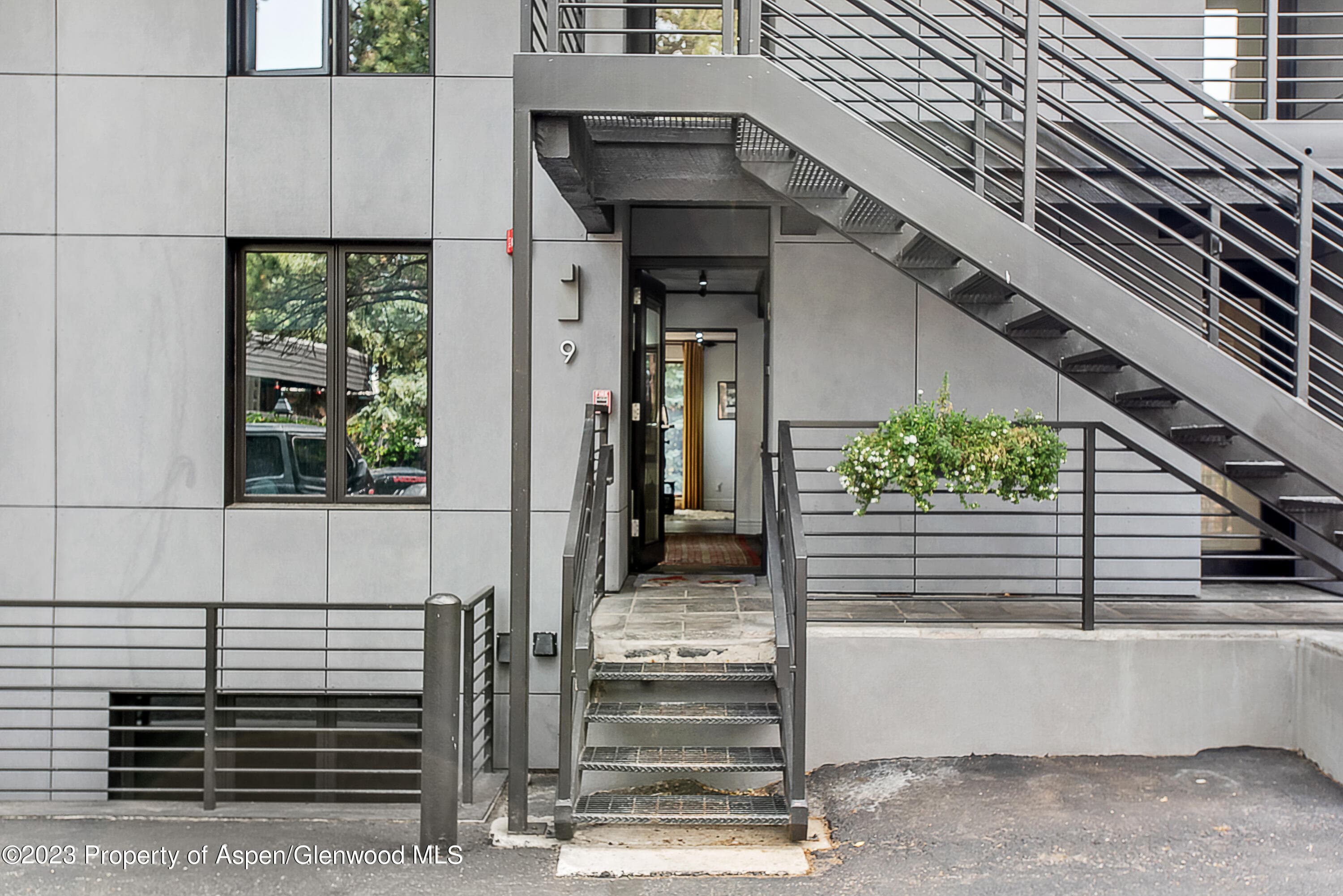 1039 E Cooper Avenue 9, Aspen, CO 81611 - Photo 14