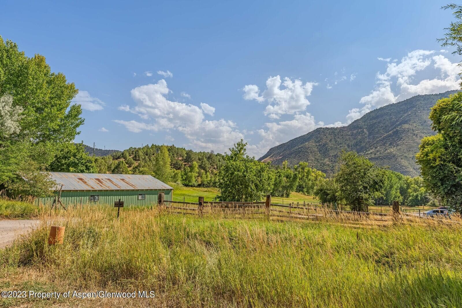 930 County Road 245, New Castle, CO 81647 - Photo 2