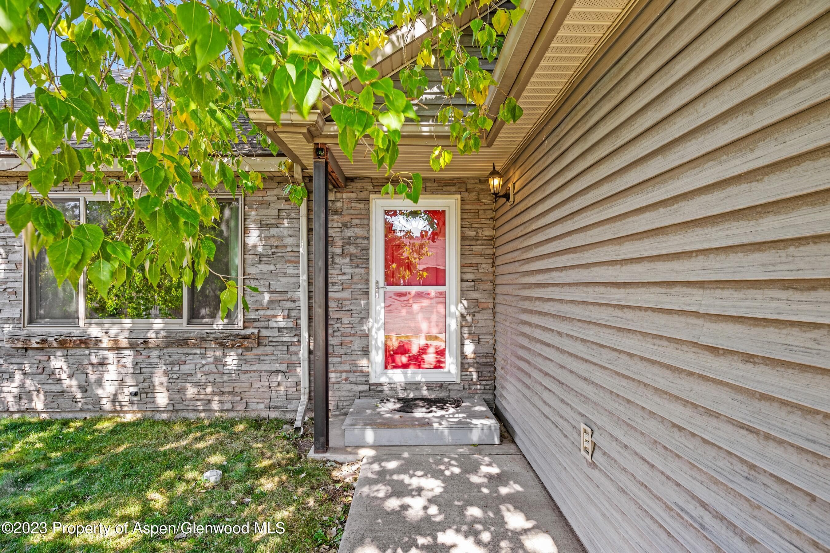 295 Buckthorn Road, New Castle, CO 81647 - Photo 4