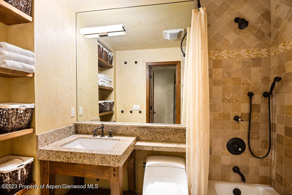 114 E Bleeker Street 102, Aspen, CO 81611 - Photo 14