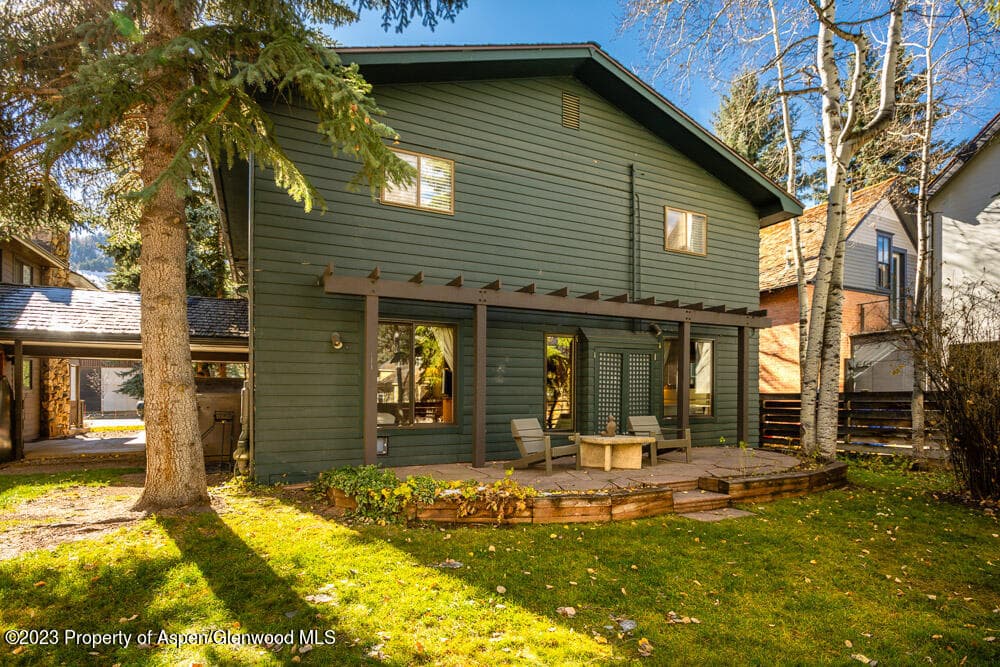 114 E Bleeker Street 102, Aspen, CO 81611 - Photo 19