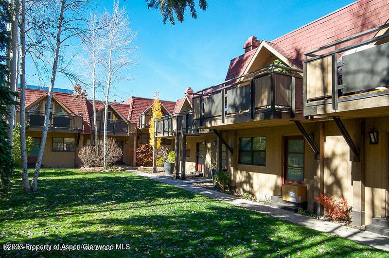 108 W Hyman Avenue Unit 7, Aspen, CO 81611 - Photo 16