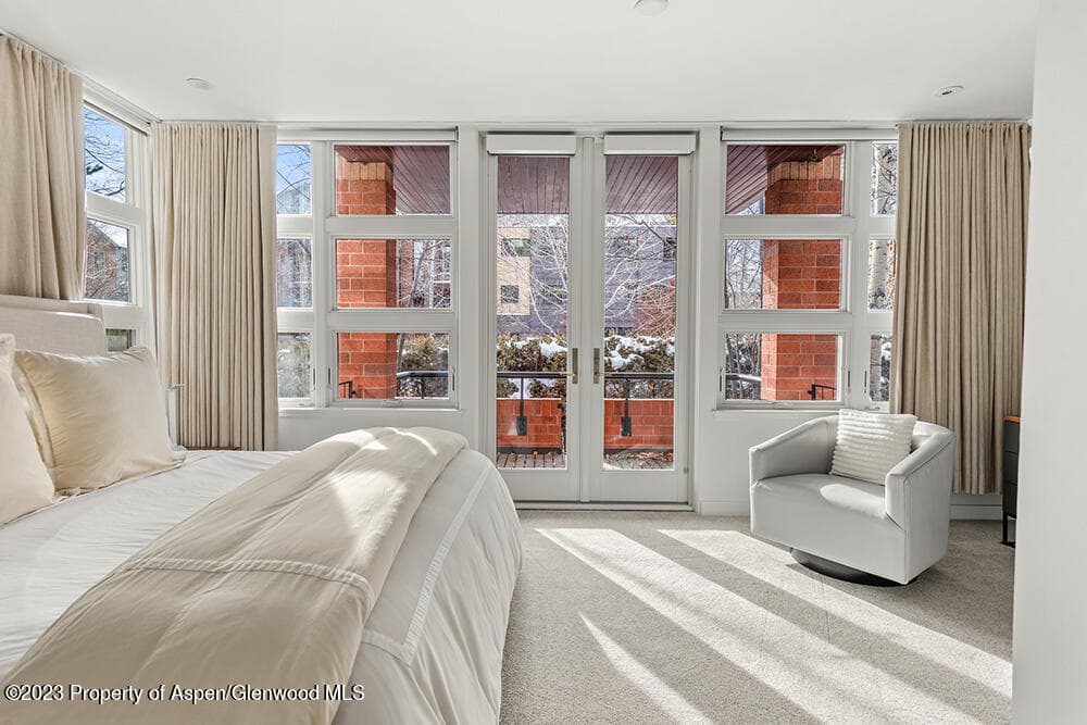 702 E Hyman Avenue, Aspen, CO 81611 - Photo 14