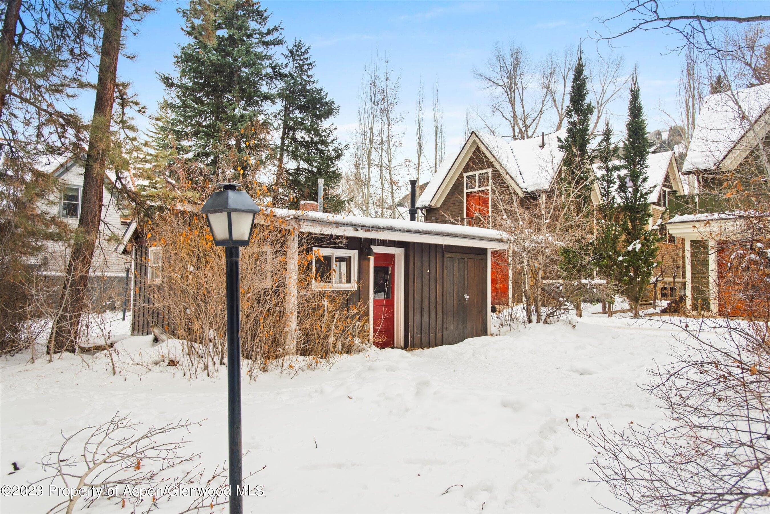 327 W Hallam Street, Aspen, CO 81611 - Photo 6