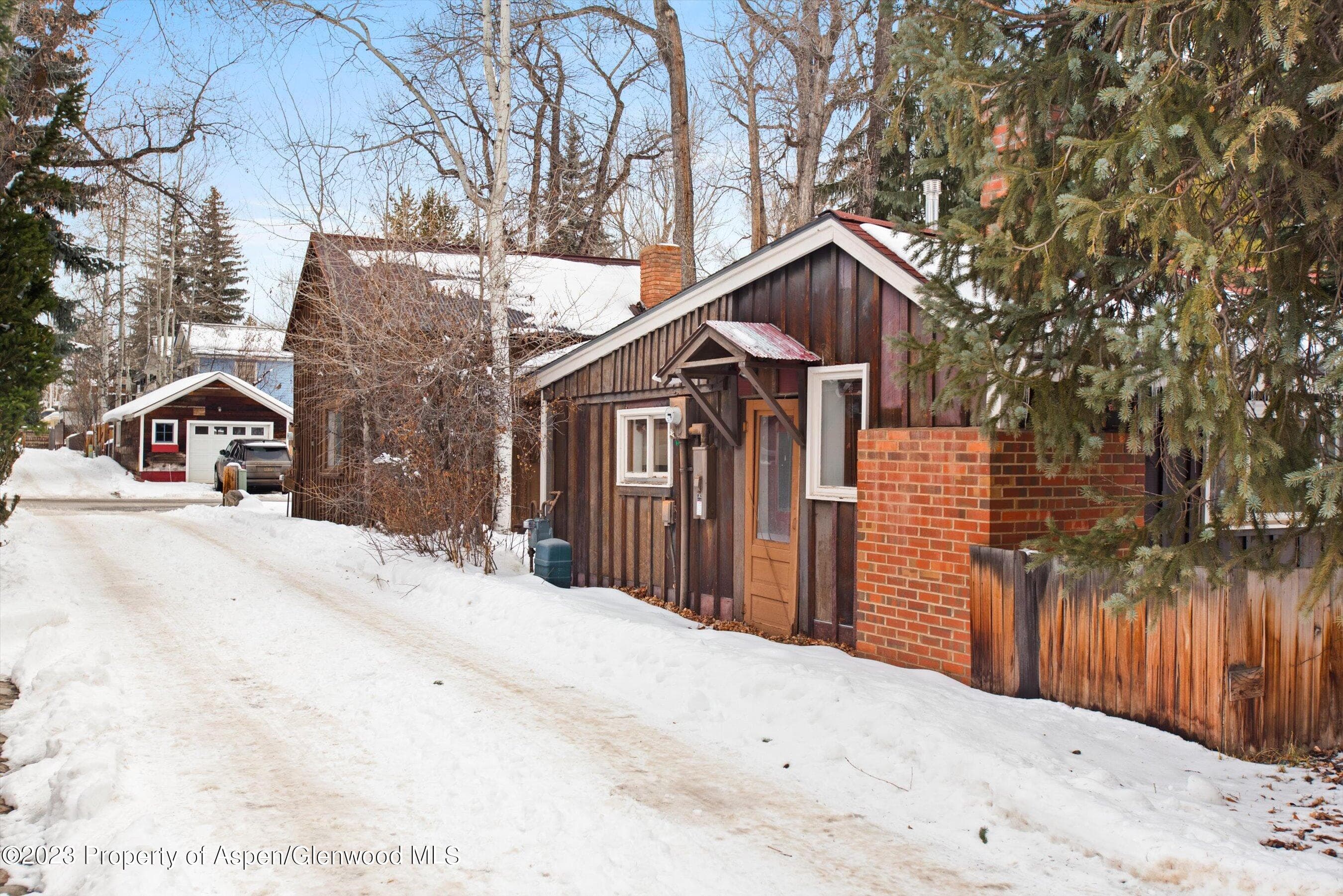327 W Hallam Street, Aspen, CO 81611 - Photo 3