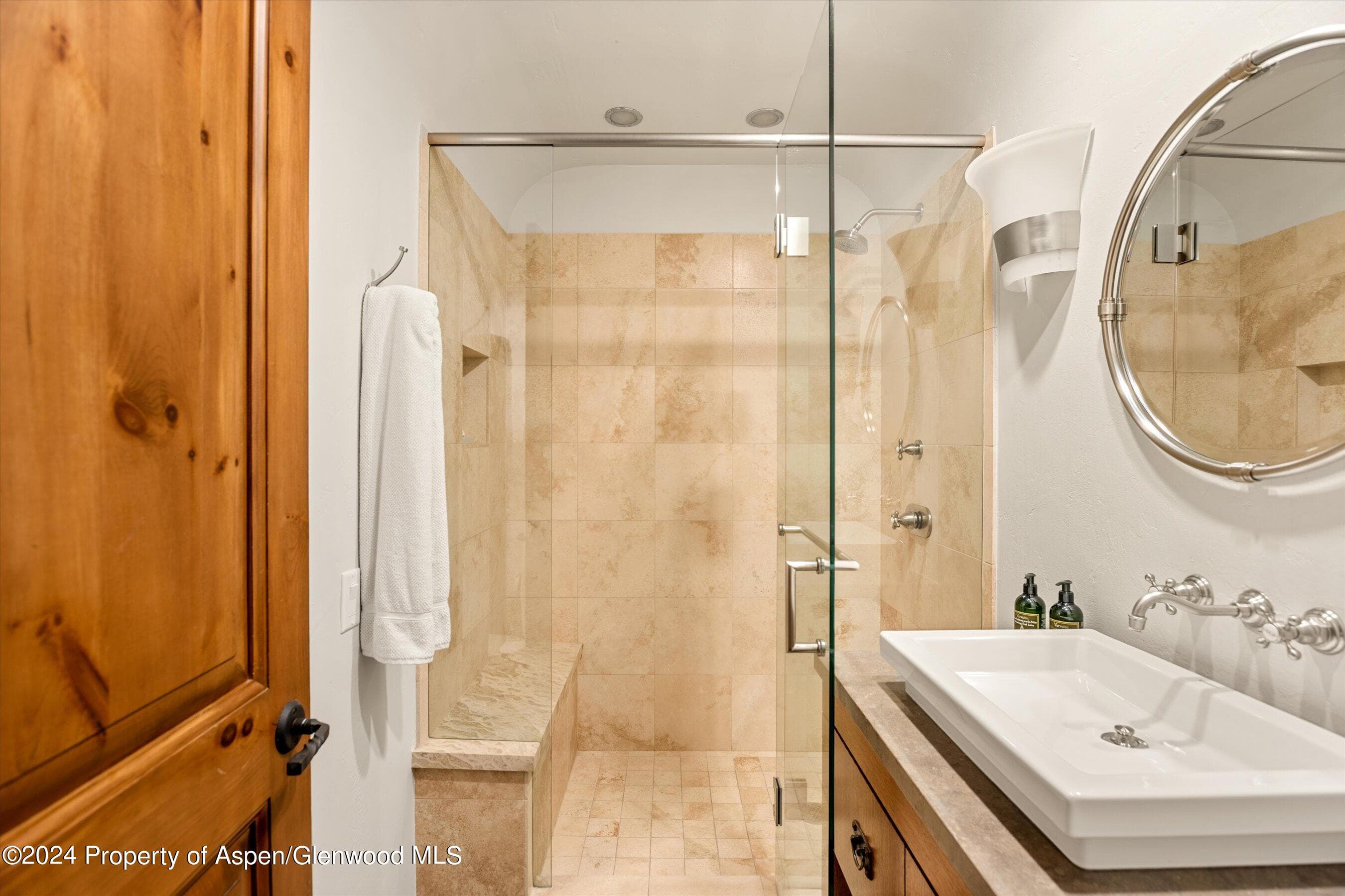 1016 E Hyman Avenue 2, Aspen, CO 81611 - Photo 32