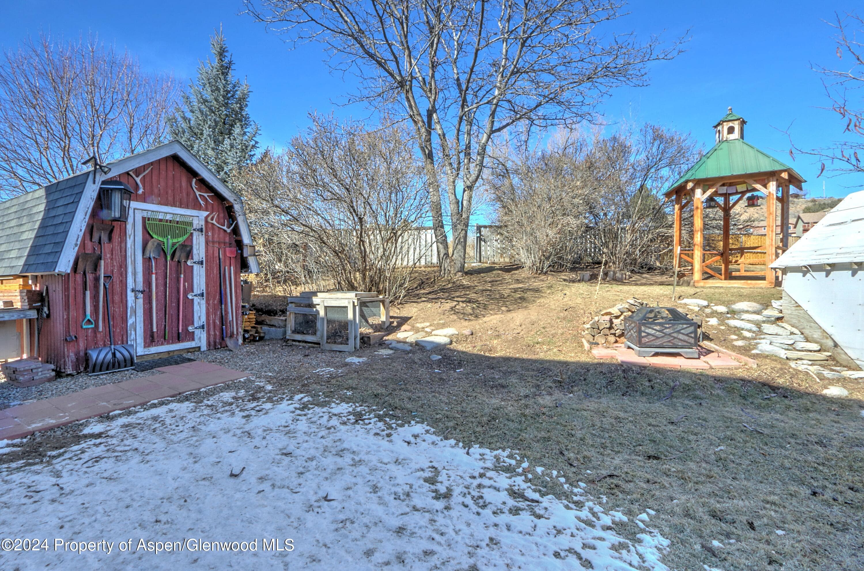 2014 Pioneer Dr, Silt, CO 81652 - Photo 24