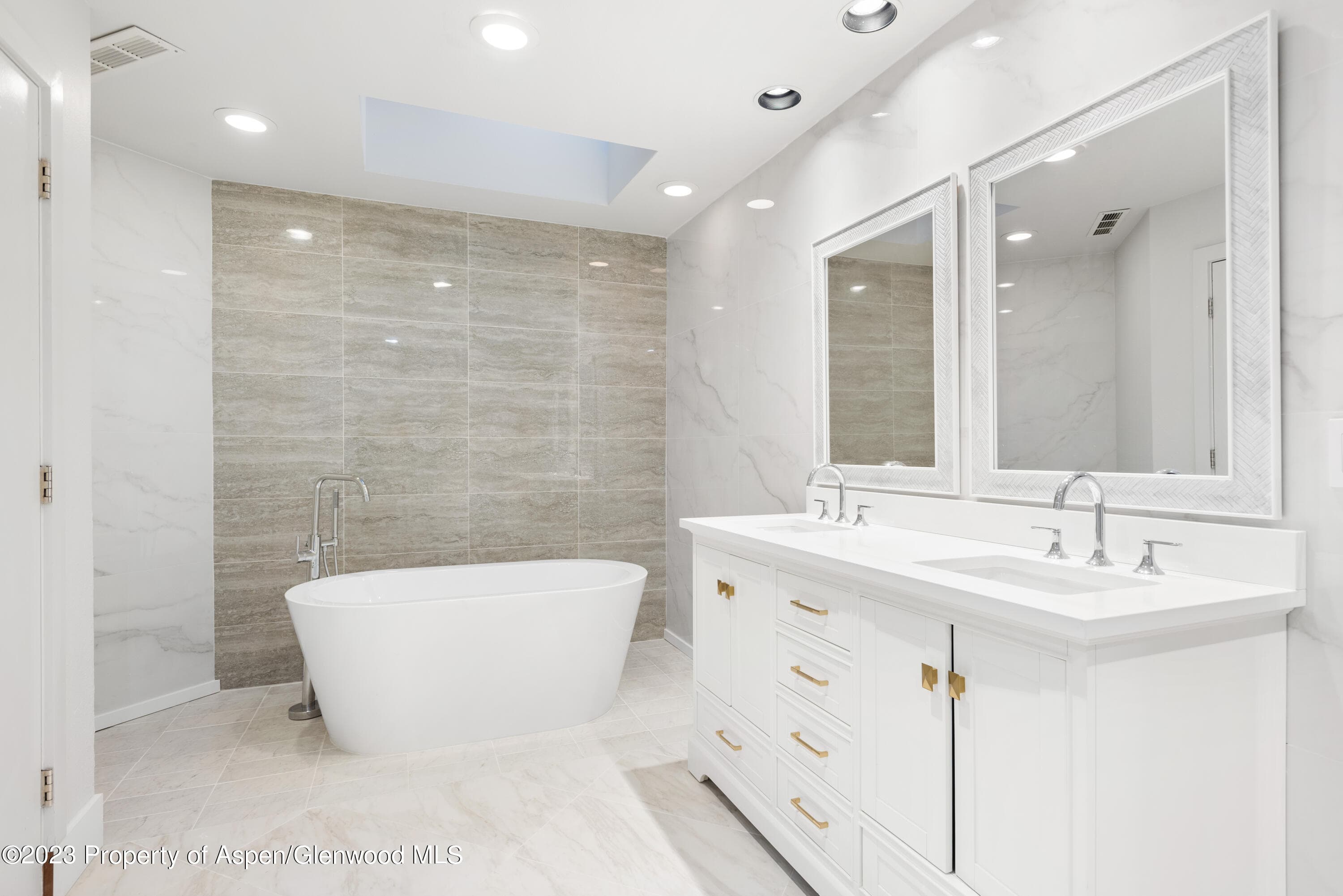 1436 Crystal Lake Road 4B, Aspen, CO 81611 - Photo 13