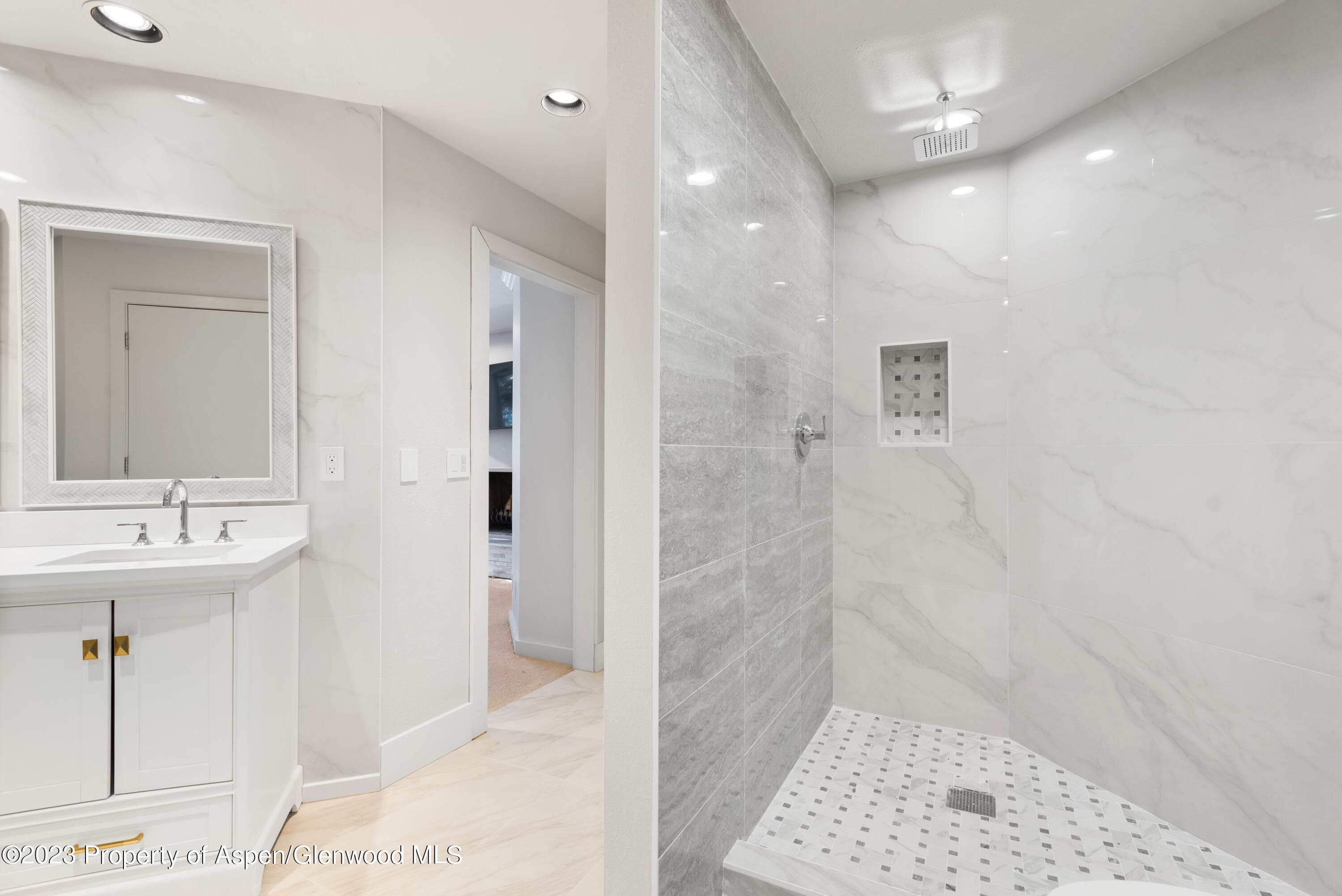 1436 Crystal Lake Road 4B, Aspen, CO 81611 - Photo 14