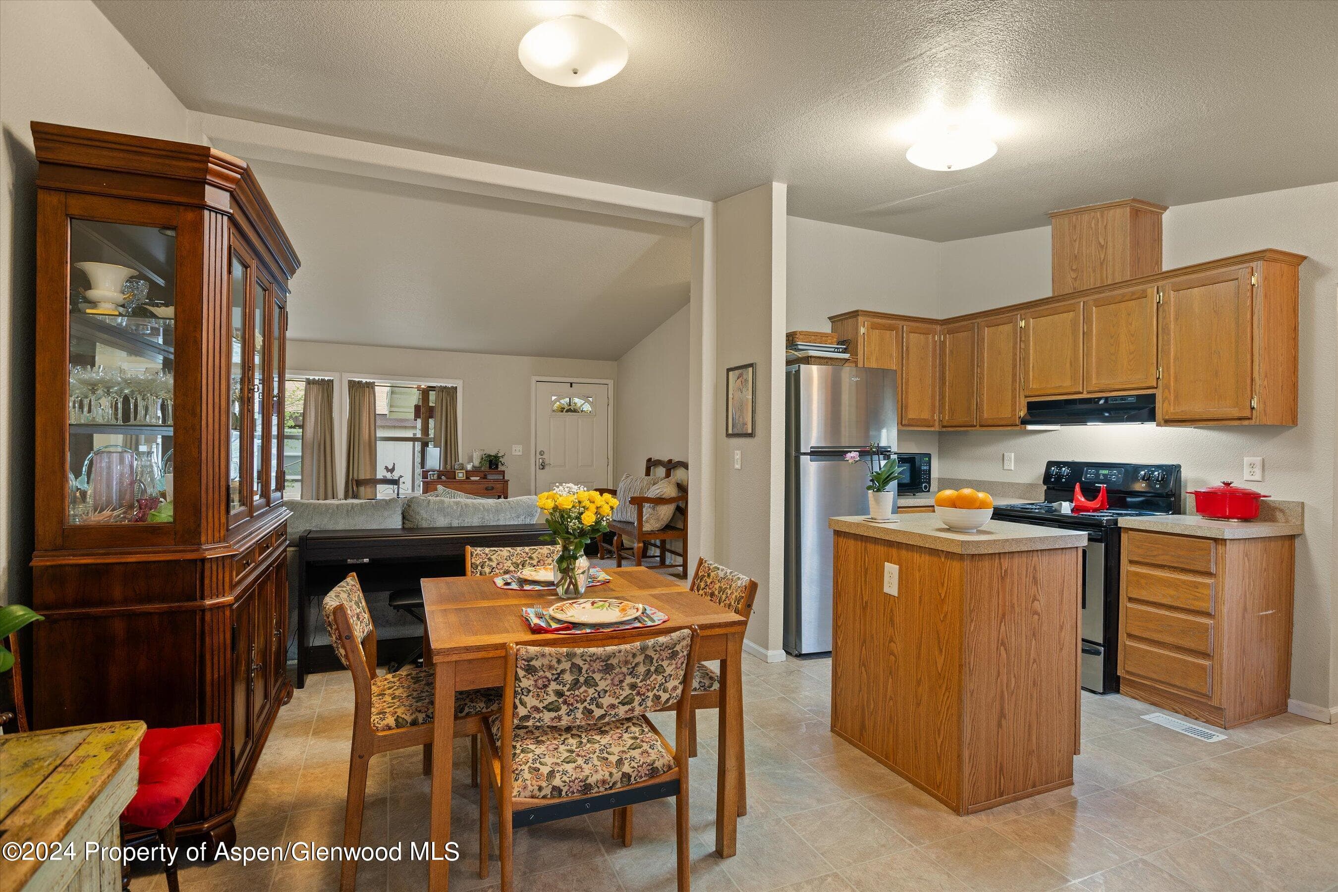2307 154 County Road Space 28, Glenwood Springs, CO 81601 - Photo 14