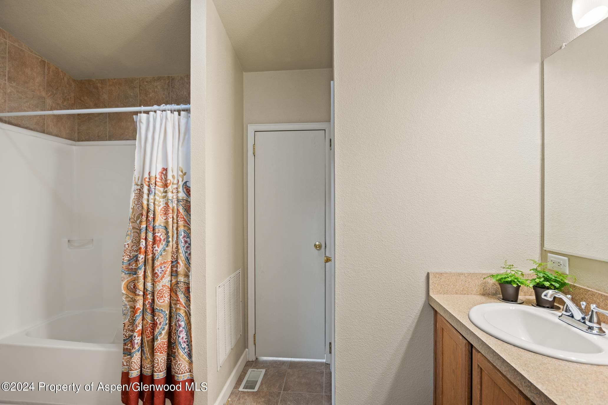 2307 154 County Road Space 28, Glenwood Springs, CO 81601 - Photo 16