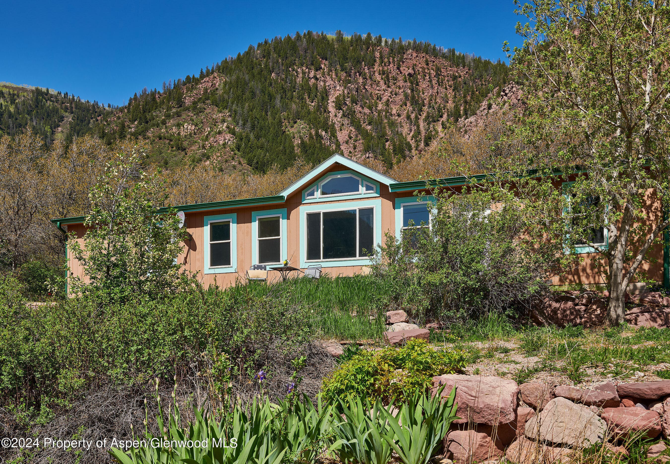 8 Arapahoe Lane, Carbondale, CO 81623 - Photo 1