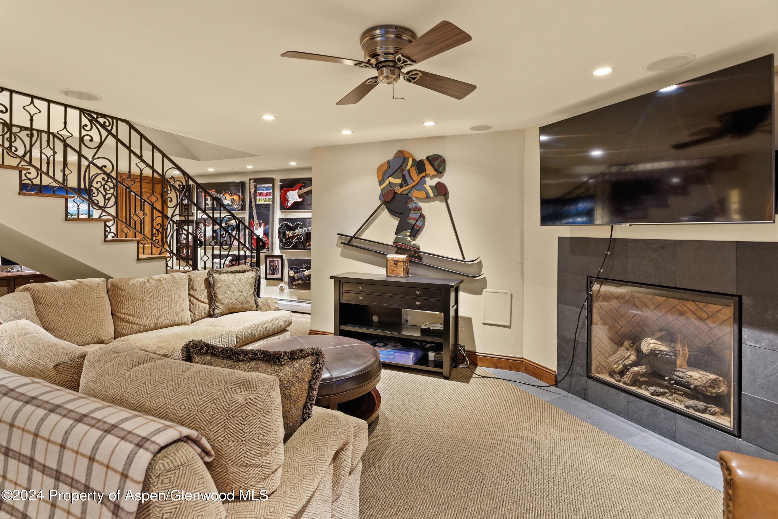315 S First Street, Aspen, CO 81611 - Photo 24