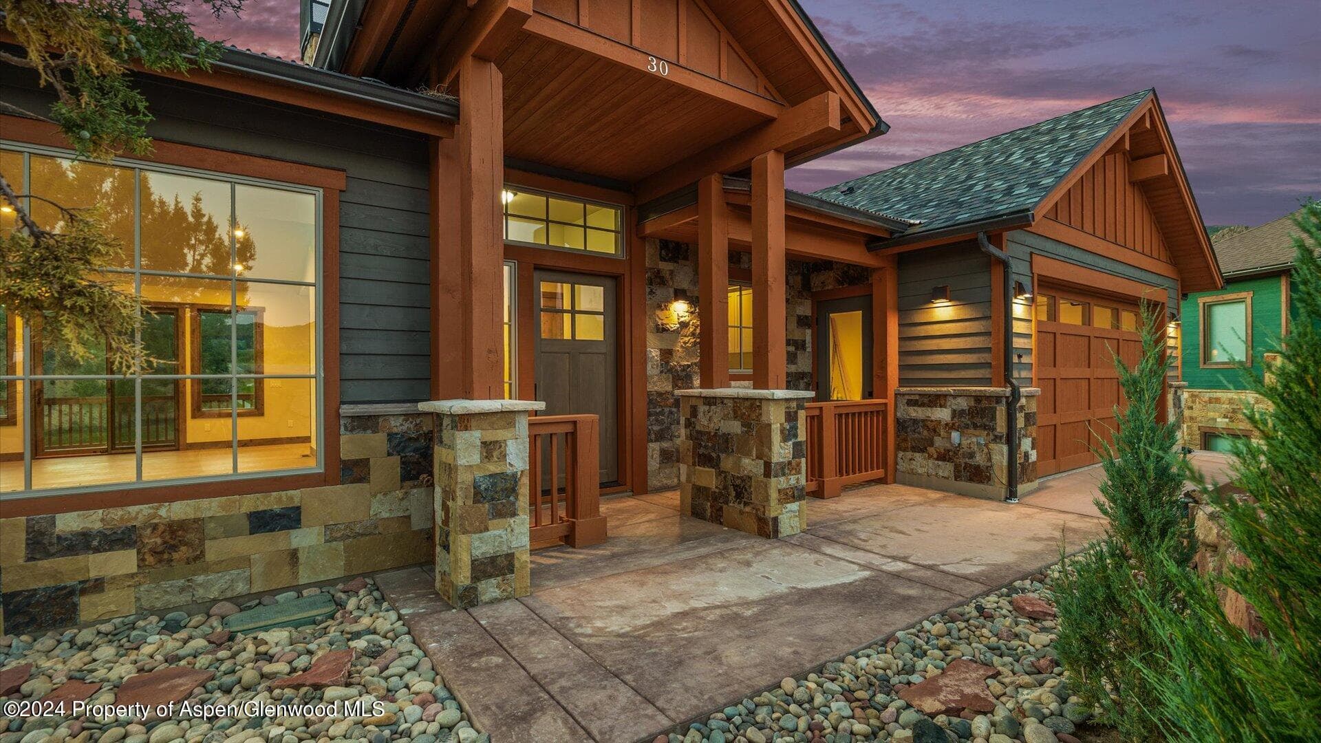 30 Stag Court, New Castle, CO 81647 - Photo 2