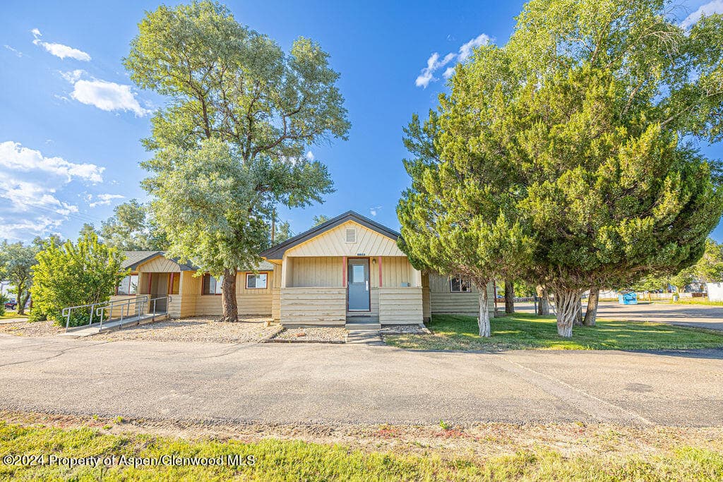 1135 E Highway 40, Craig, CO 81625