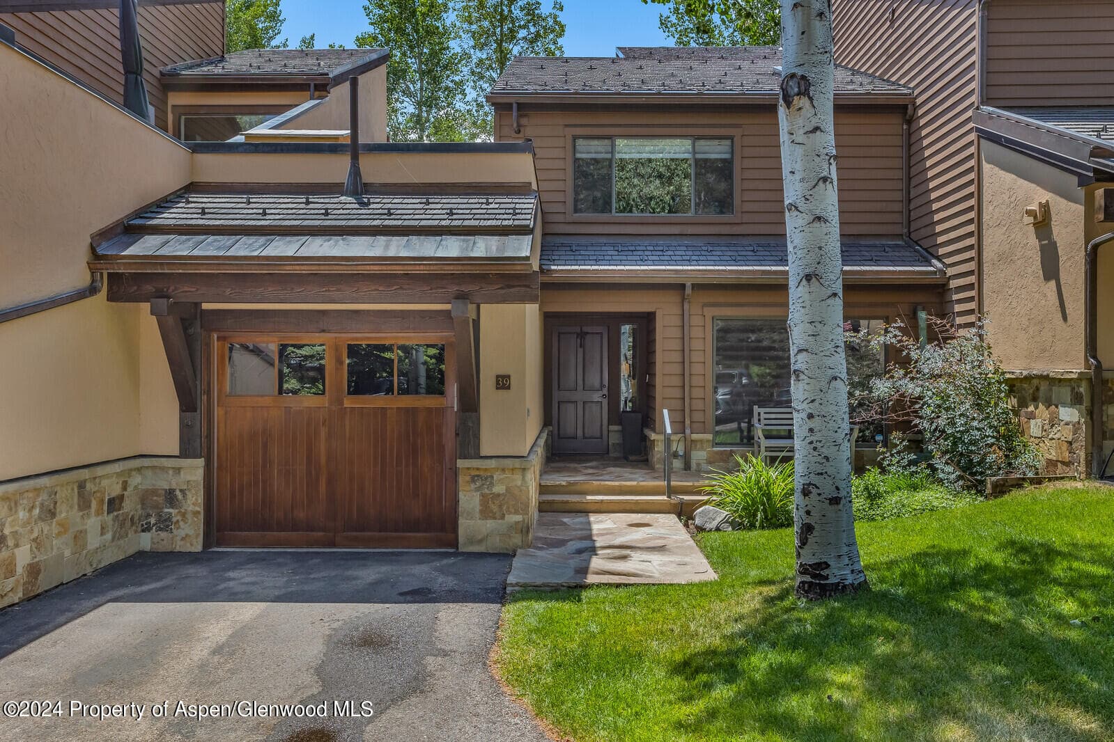 52 Harleston Green 39, Snowmass Village, CO 81615 - Photo 2