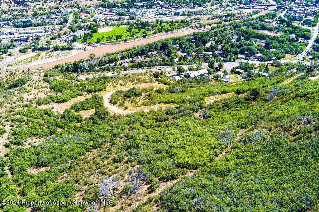 921 W 9th Street, Glenwood Springs, CO 81601 - Photo 5