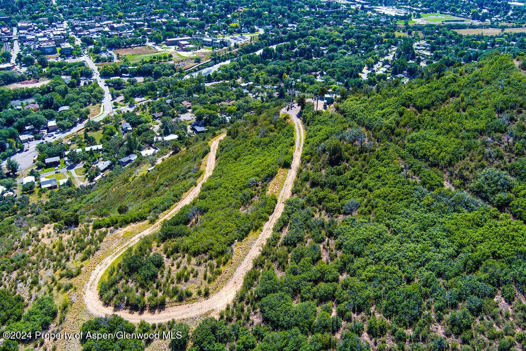 921 W 9th Street, Glenwood Springs, CO 81601 - Photo 6
