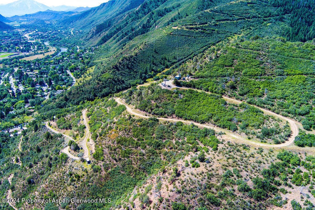 921 W 9th Street, Glenwood Springs, CO 81601 - Photo 7