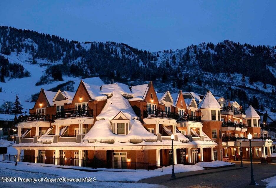 415 E Dean Street 42 ABC. Wk 51/52, Aspen, CO 81611 - Photo 1