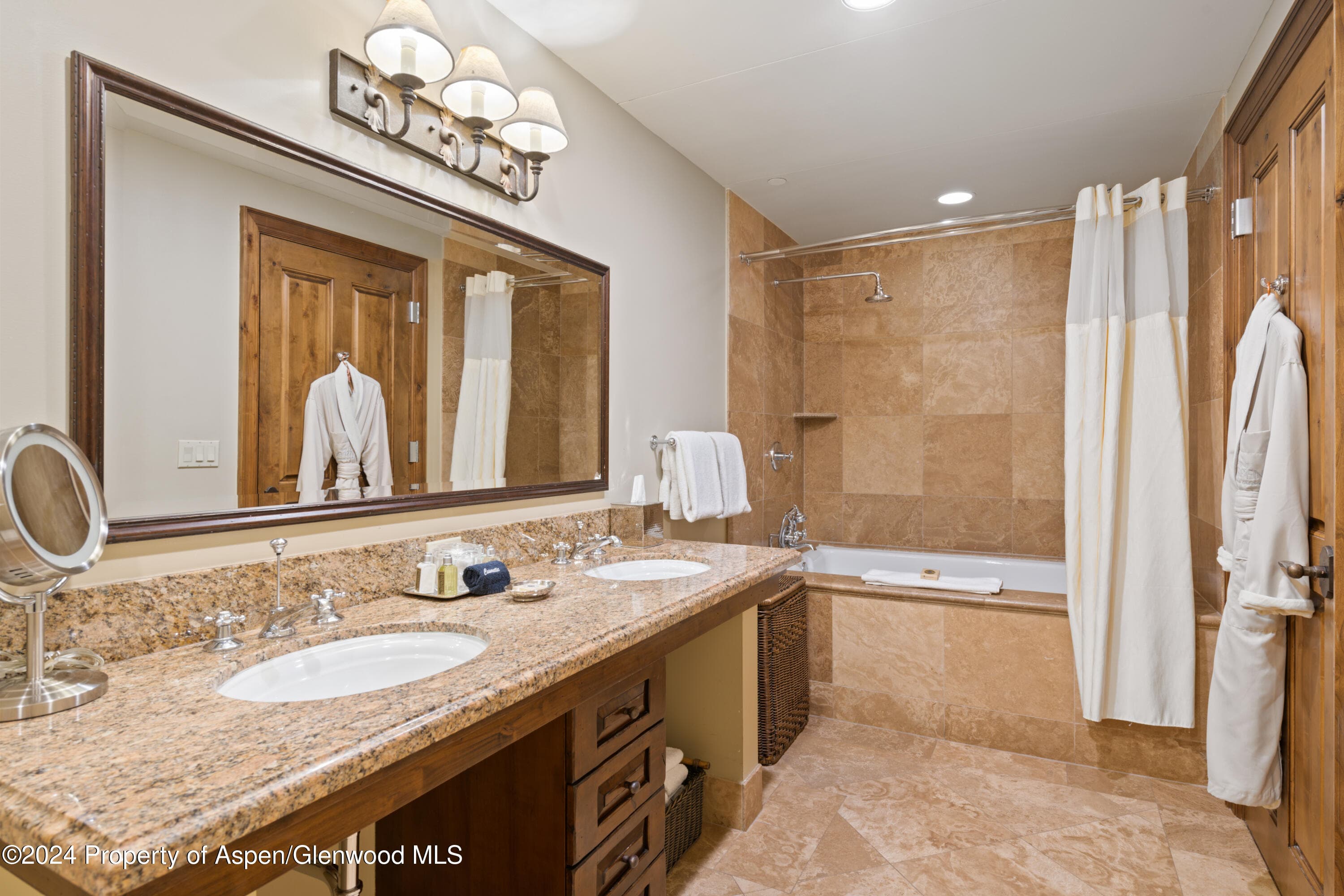 415 E Dean Street 44abc Weeks 51/52, Aspen, CO 81611 - Photo 19