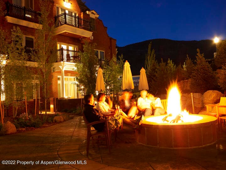 415 E Dean St, #7, Week 6, Aspen, CO 81611 - Photo 16