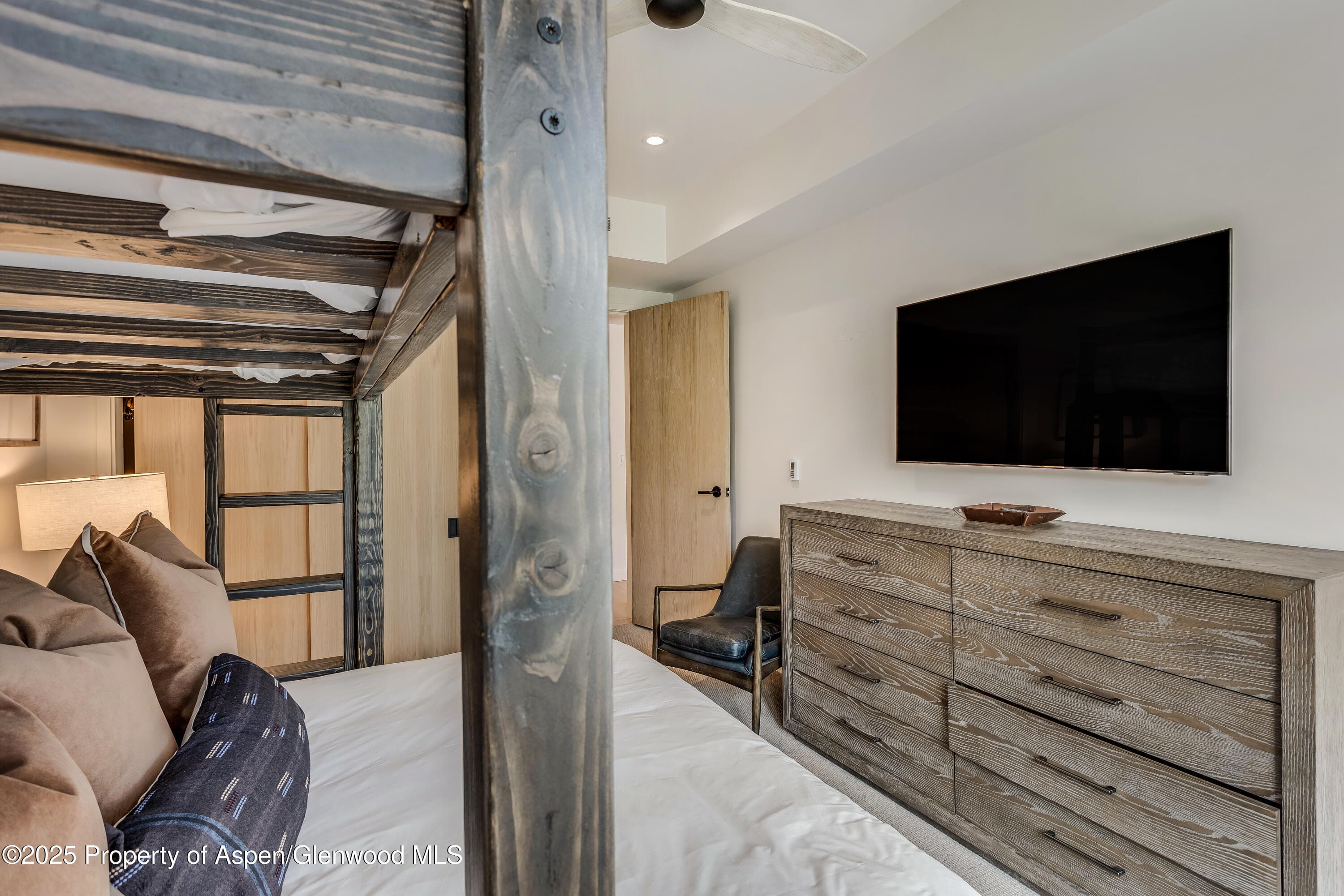 119 Wood Road 103, Snowmass Village, CO 81615 - Photo 15
